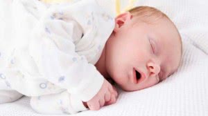 Апное у новорожденных: причины и симптомы, виды апноэ