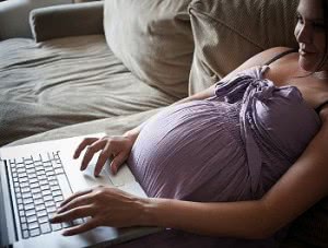 Беременность и компьютер: влияет ли работа за компьютером на ребенка