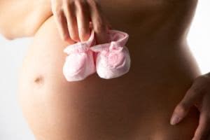 Беременность после кесарева сечения: когда можно планировать и как протекает беременность