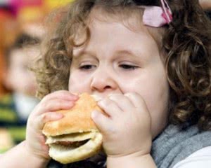 Детское ожирение: причины, лечение, профилактика