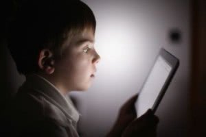 Детское зрение: вред компьютера и телевизора для детского зрения. Витамины для детского зрения