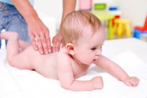 Как правильно делать массаж ребенку: техники и задачи детского массажа