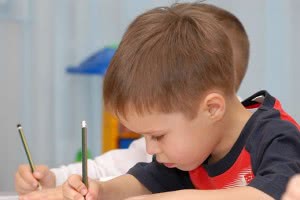 Почерк ребенка: о чем говорит наклон букв