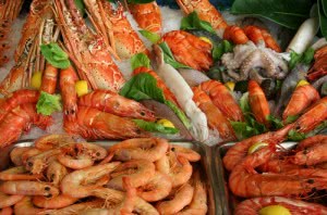 Рыба и морепродукты при грудном вскармливании: советы и рекомендации. Можно ли икру при грудном вскармливании