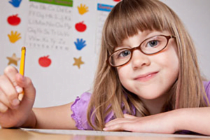 Зрение школьника: нарушение, профилактика. Как не ухудшить зрение первоклассника