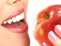 Диетологи назвали диету для зубов