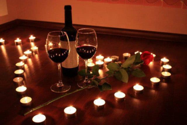 Как устроить романтический ужин дома