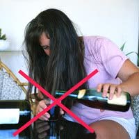 Почему девушкам нельзя наливать алкоголь