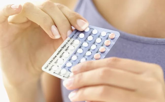 Продолжительный прием оральных контрацептивов снижает боль при менструации