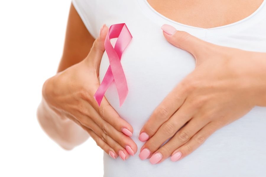 Реальные истории: как справились с болезнью женщины, победившие рак груди